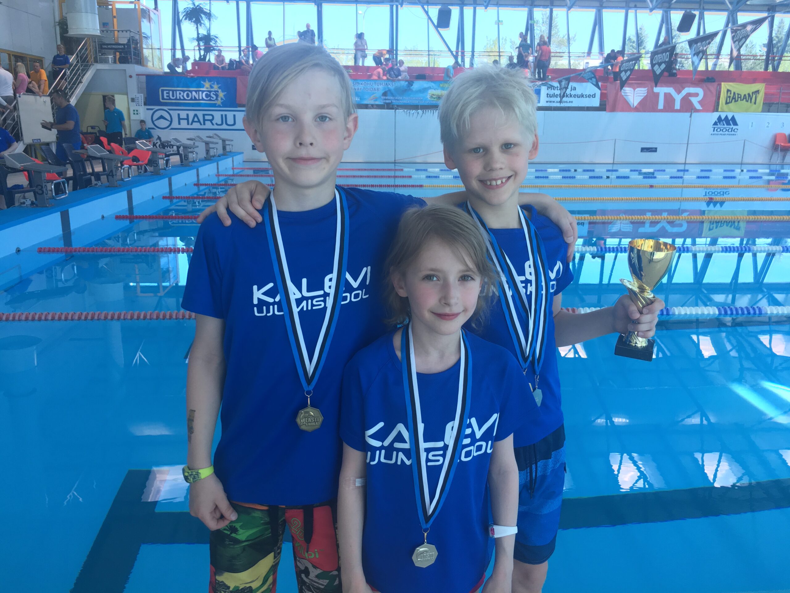 Laste Karika finaalis võideti medaleid ja ujuti isiklikke rekordeid